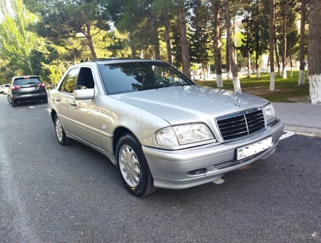 Mercedes C 200 1998, 260,000 km - 2.0 л - Sumqayıt