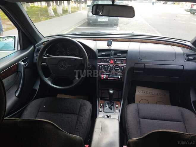 Mercedes C 200 1998, 260,000 km - 2.0 л - Sumqayıt