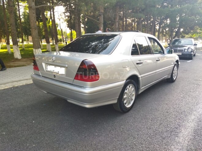 Mercedes C 200 1998, 260,000 km - 2.0 л - Sumqayıt