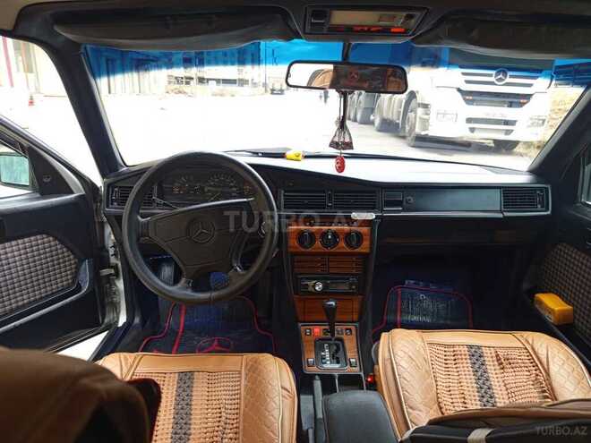 Mercedes 190 1992, 320,000 km - 2.0 l - Bakı