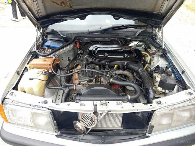 Mercedes 190 1992, 320,000 km - 2.0 l - Bakı