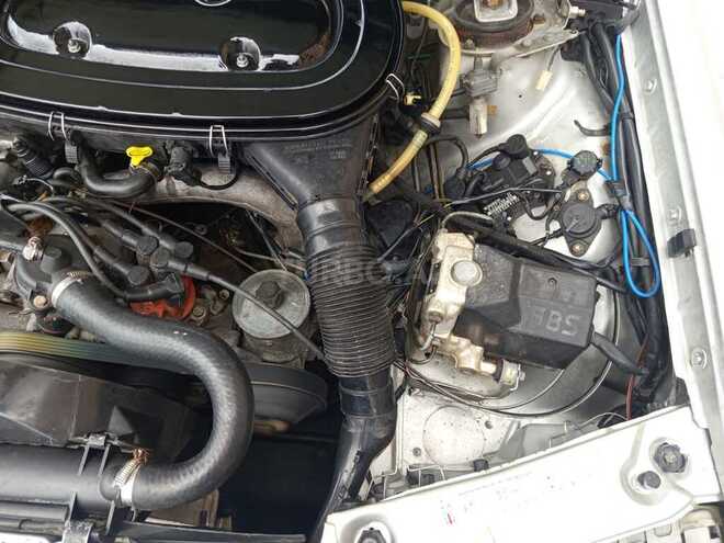 Mercedes 190 1992, 320,000 km - 2.0 l - Bakı