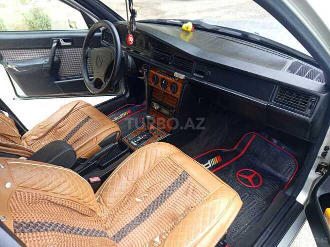 Mercedes 190 1992, 320,000 km - 2.0 l - Bakı