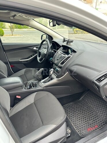 Ford Focus 2014, 137,000 km - 1.6 л - Bakı