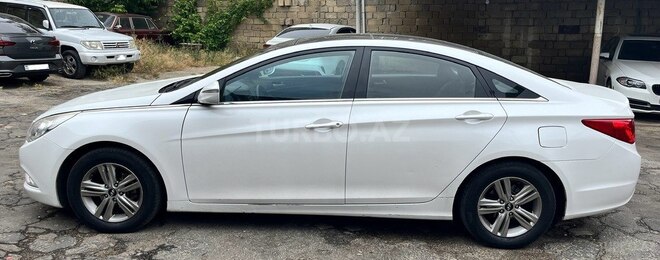 Hyundai Sonata 2013, 380,000 km - 2.4 l - Bakı