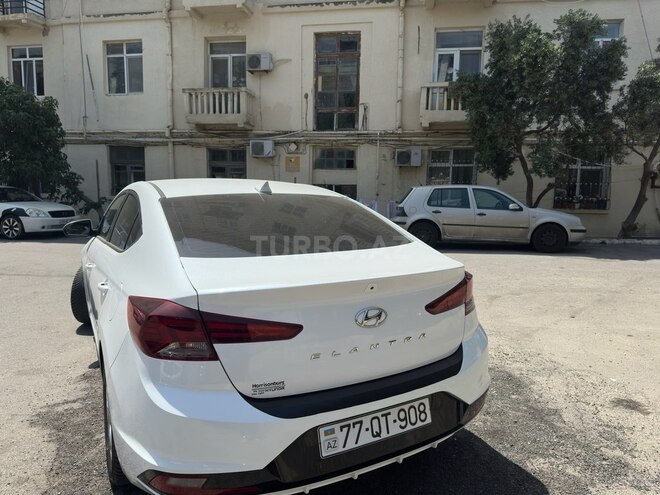 Hyundai Elantra 2019, 133,576 km - 2.0 l - Bakı