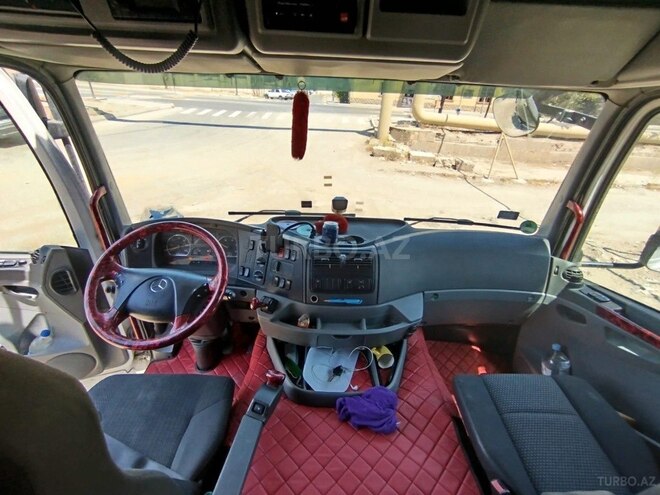 Mercedes Axor 1840 2011, 710,000 km - 12.0 л - Bakı