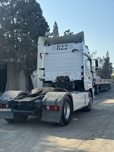 Mercedes Axor 1840 2011, 710,000 km - 12.0 л - Bakı