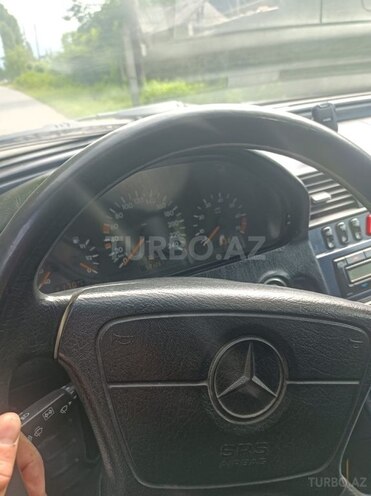 Mercedes C 200 1998, 500,000 km - 2.0 l - Zaqatala