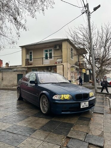 BMW 320 2001, 305,000 km - 2.2 l - Bakı