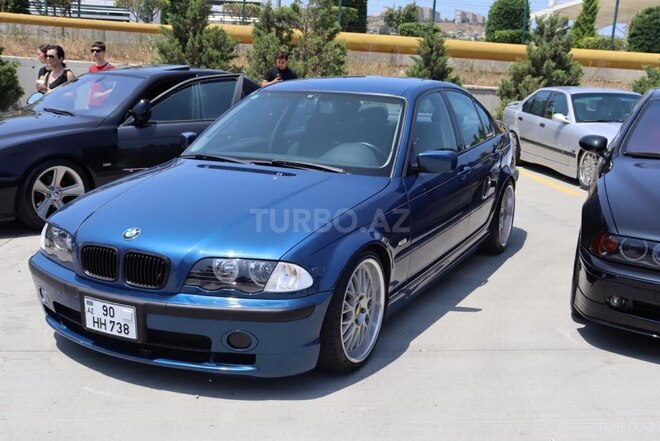 BMW 320 2001, 305,000 km - 2.2 l - Bakı