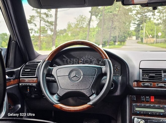 Mercedes S 300 1997, 445,000 km - 3.0 л - Quba