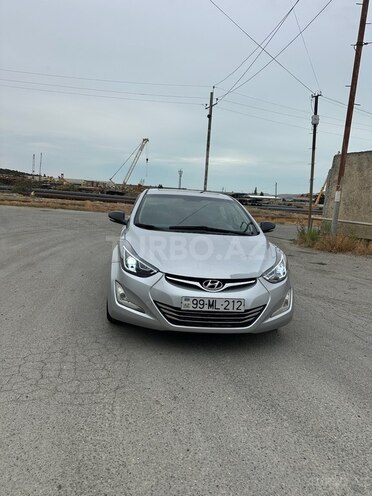Hyundai Elantra 2015, 193,121 km - 1.8 l - Bakı