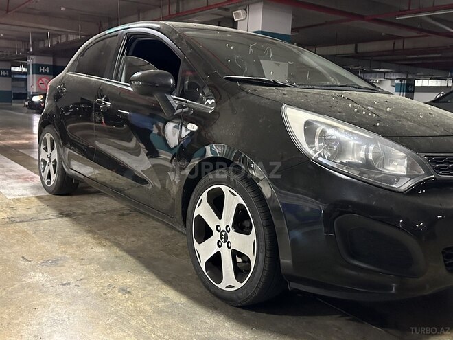 Kia Rio 2011, 185,000 km - 1.1 l - Bakı