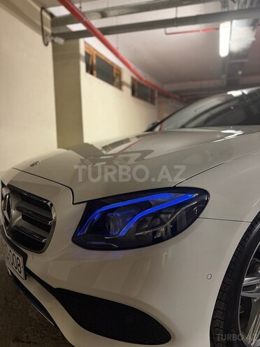 Mercedes E 220 d 2018, 179,000 km - 2.0 l - Bakı