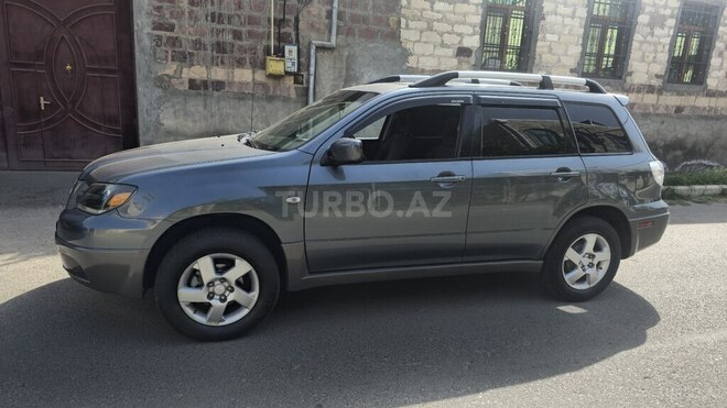 Mitsubishi Outlander 2002, 290,000 km - 2.0 l - Gəncə