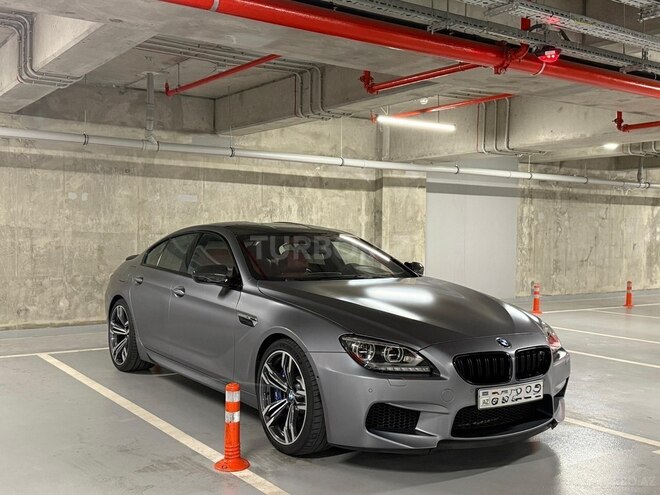 BMW M6 2015, 97,000 km - 4.4 l - Bakı
