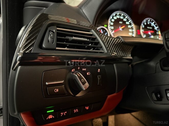 BMW M6 2015, 97,000 km - 4.4 l - Bakı