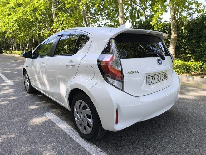 Toyota Aqua 2017, 45,000 km - 1.5 l - Bakı