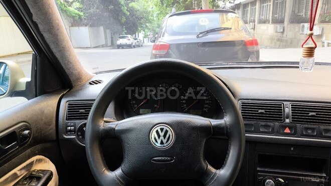 Volkswagen Golf 1998, 300,000 km - 1.6 l - Bakı