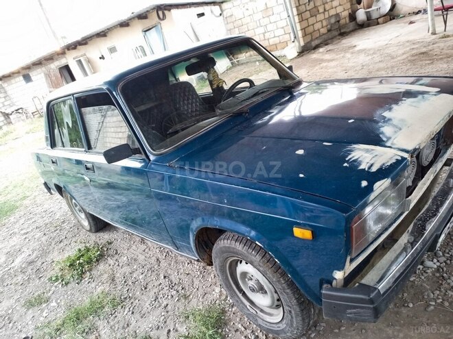 LADA (VAZ) 2107 2001, 300,000 km - 1.6 l - Yevlax