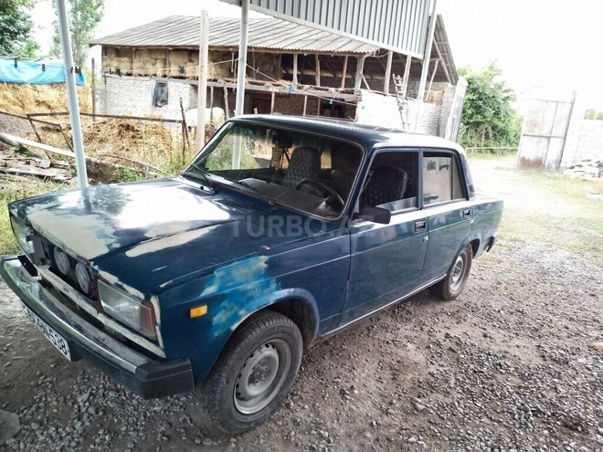LADA (VAZ) 2107 2001, 300,000 km - 1.6 l - Yevlax