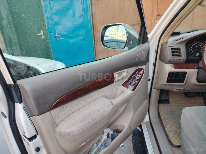 Toyota Land Cruiser Prado 2008, 220,000 km - 2.7 l - Bakı