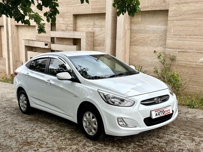 Hyundai Accent 2015, 115,000 km - 1.4 l - Bakı