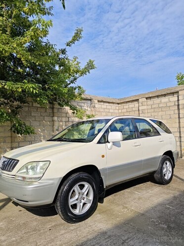 Toyota Harrier 2000, 200,000 km - 3.0 l - Zərdab