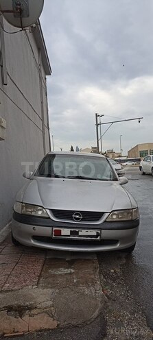 Opel Vectra-1