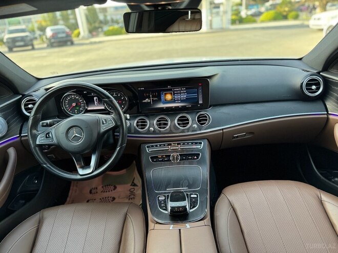 Mercedes E 300 2018, 100,000 km - 2.0 л - Bakı