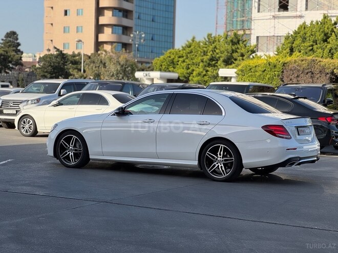 Mercedes E 300 2018, 100,000 km - 2.0 л - Bakı