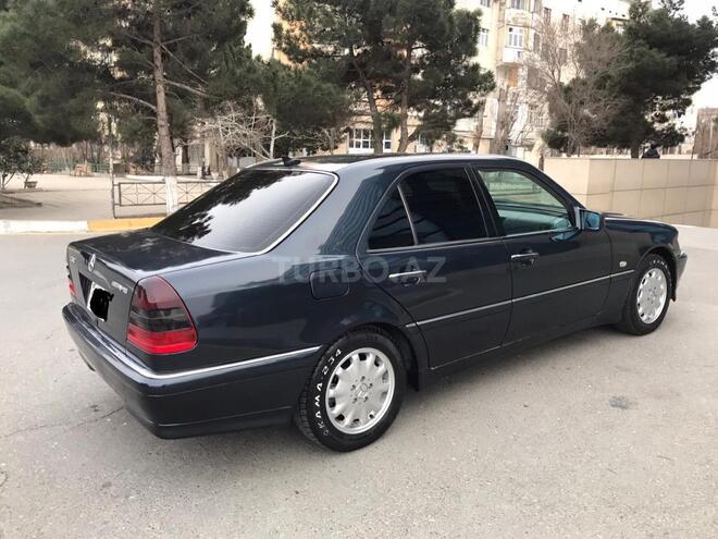 Mercedes C 240 1999, 275,000 km - 2.4 л - Sumqayıt