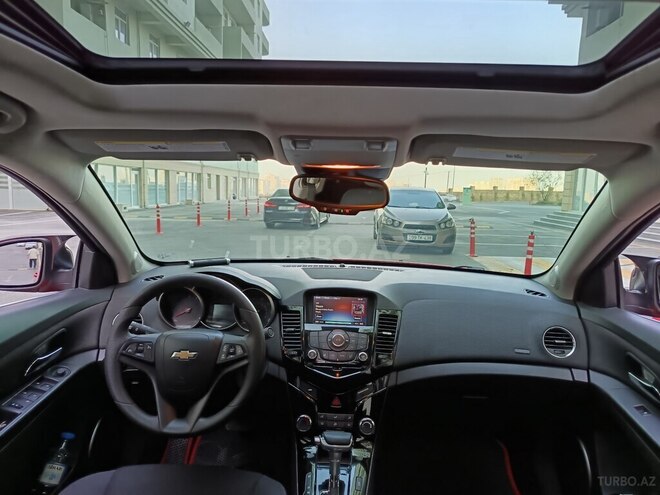 Chevrolet Cruze-10