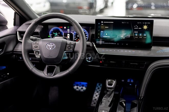 Toyota Camry-23