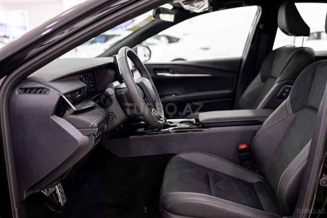 Toyota Camry-19