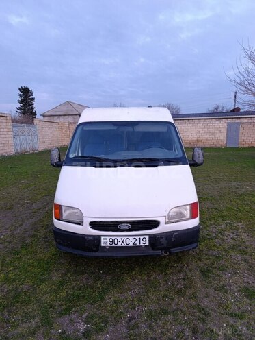 Ford Transit 1999, 399,999 km - 2.5 l - Salyan