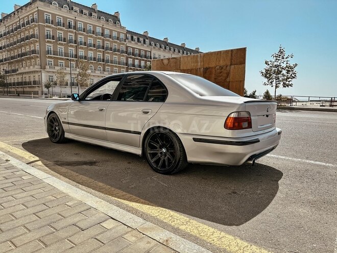 BMW 528 1998, 390,000 km - 2.8 l - Bakı