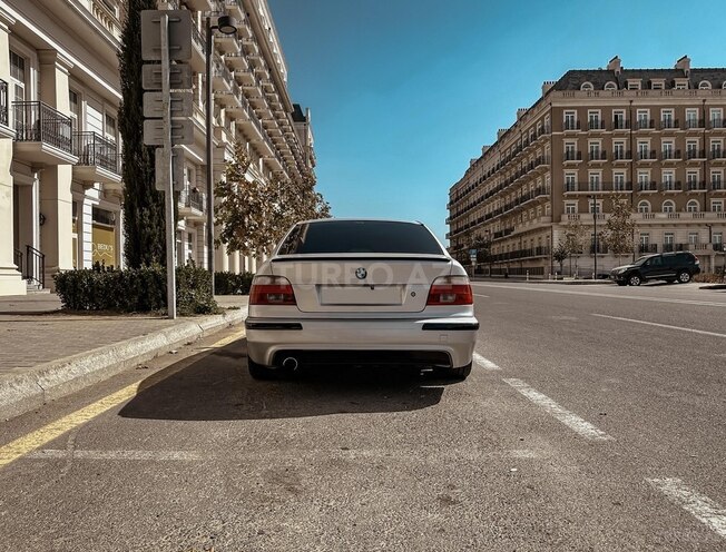BMW 528 1998, 390,000 km - 2.8 l - Bakı