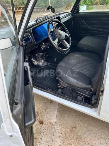 LADA (VAZ) 2107 2002, 95,000 km - 1.6 l - Salyan