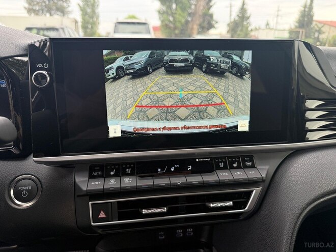 Toyota Camry-19
