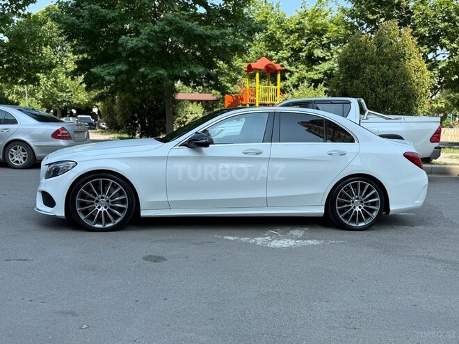 Mercedes C 300 2016, 220,000 km - 2.0 l - Bakı