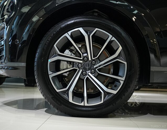 Lynk & Co 09-12