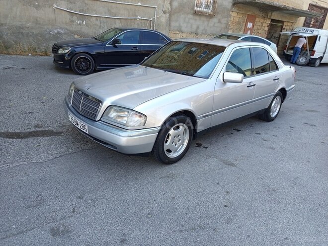 Mercedes C 180 1996, 228,000 km - 1.8 л - Bakı