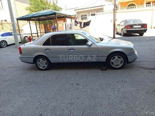 Mercedes C 180 1996, 228,000 km - 1.8 л - Bakı