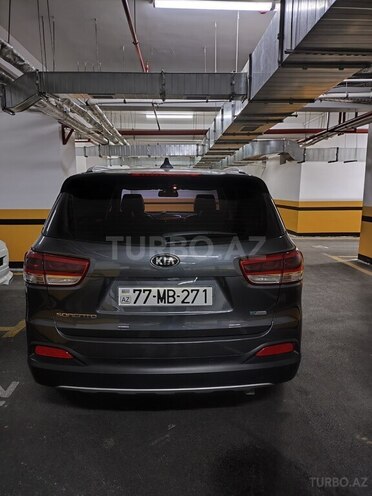 Kia Sorento-2