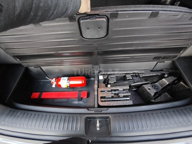 Kia Sorento-12