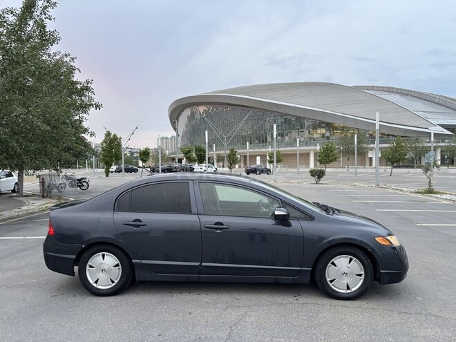 Honda Civic 2007, 375,000 km - 1.3 л - Bakı