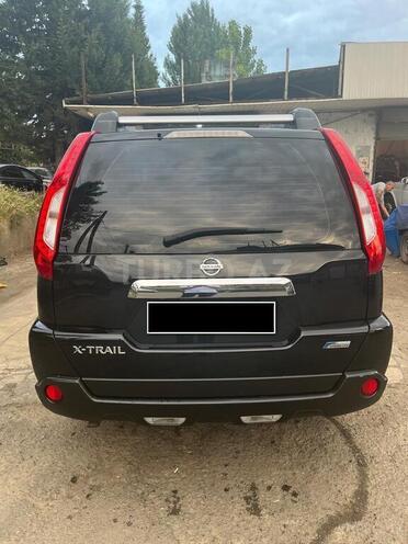 Nissan X-Trail 2014, 277,000 km - 2.5 l - Bakı