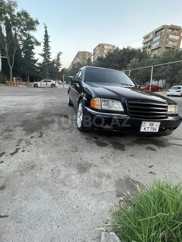 Mercedes C 230 1999, 330,000 km - 2.3 l - Bakı